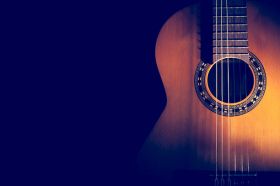 Guitar Classes in Surat | Genesis Music Hub Surat 