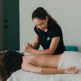 Oil Massage In Vikhroli