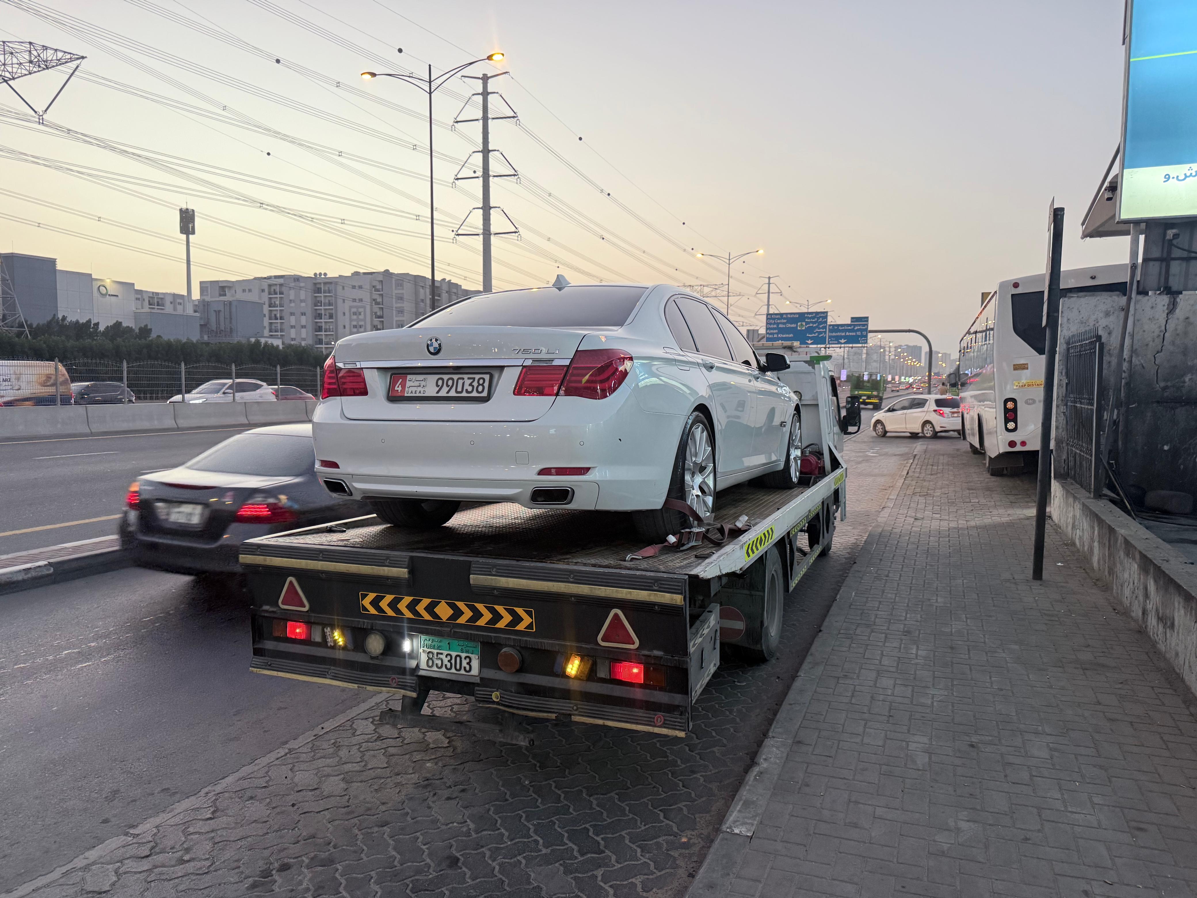 Car recovery service